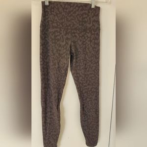 Lululemon legging, soft. 25inch inseam. 7/8 length